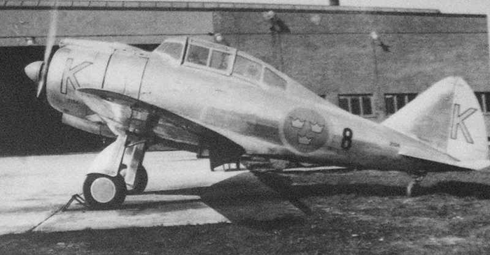 Mellan åren 1940 och 1952 ingick Seversky P-35A i Flygvapnet och hade den svenska militära beteckningen J 9.