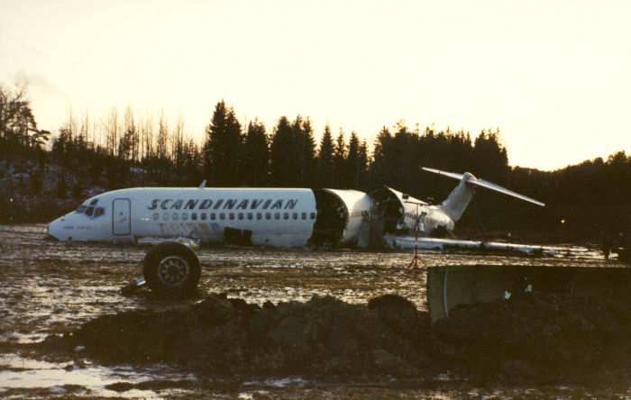 Dana Viking efter haveriet i Gottröra. Genom ett under överlevde alla 129 passagerare och besättningsmän ombord, många skadades dock, varav en del fick svåra men för livet. Foto: Hasse Engman