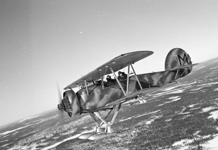 B4 Hawker Hart