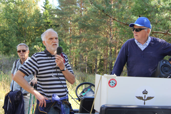 Anders Eklund berättade om Rb 68 skjutningar på Vidsels skjutfält i  Lappland, han var med om de sista provskjutningarna. Foto: Hans Groby.