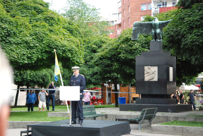 Det är hedrande och glädjande att stå här 90 år senare och se tillbaka över vad vi åstadkommit, konstaterade flygvapenchefen generalmajor Mats Helgesson i sitt tal. Foto: Bengt Simson.