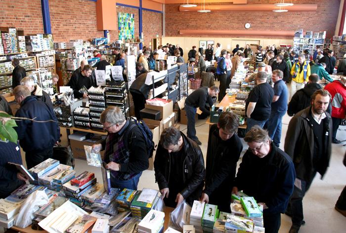 I en av de tre hallarna hade handlarna sin plats. Foto: Gunnar Åkerberg.