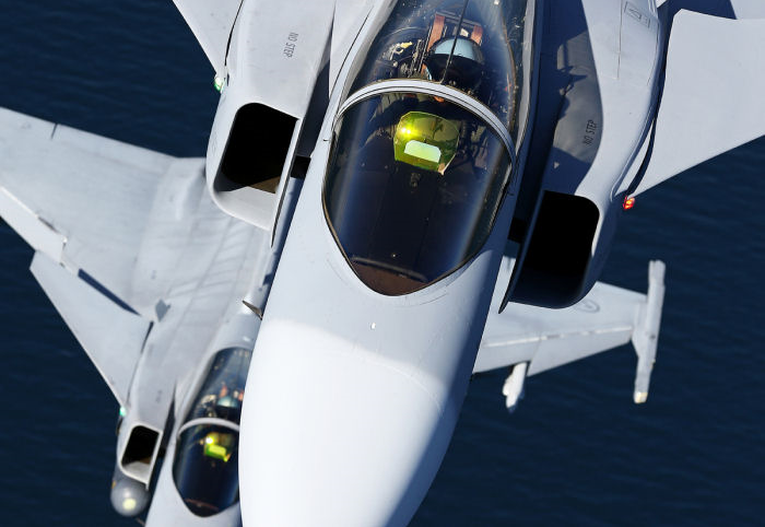 Den 9 december 2018 är det 30 år sedan Gripen fick luft under vingarna för första gången. I dag opererar Flygvapnet en flotta av 95 Gripen C/D (72 C och 23 D). Foto Gunnar Åkerberg.