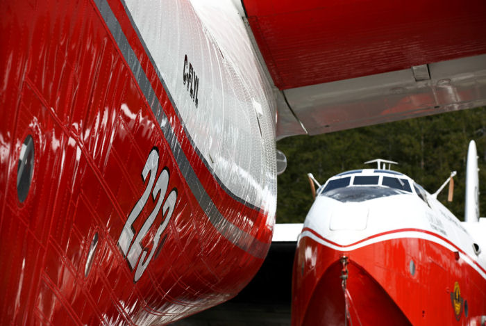 Coulson Flying Tankers vid Sproat Lake, på Vancouver Island opererar en av världens största vattenbombare, flygbåten Martin Mars. Foto Gunnar Åkerberg