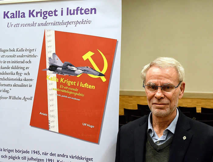 Ulf-Hubo-Kalla-kriget-i-luften-Peter-Liander.jpg