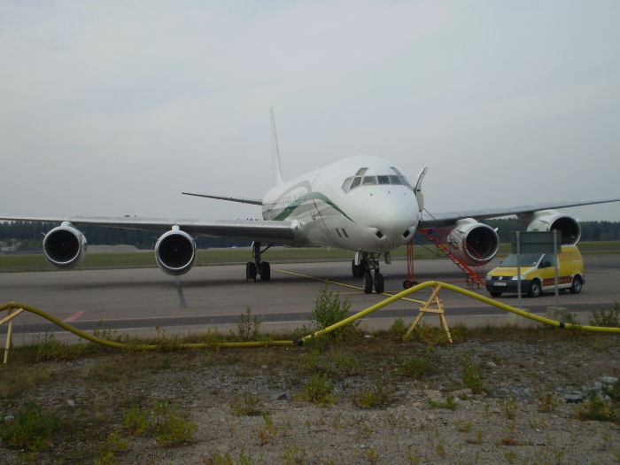 DC-8 med nya motorer. Foto: Bengt Simson.