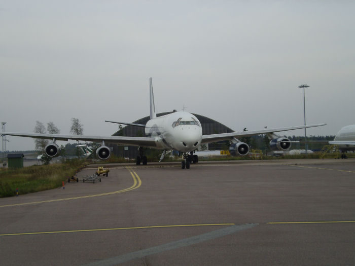 DC-8 med äldre motorer. Foto: Bengt Simson.