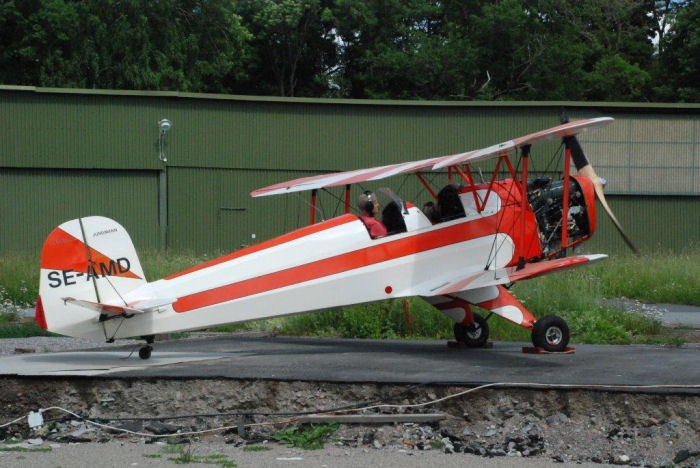 Bücker Jungmann SE-AMD på Barkarby. Foto: Bengt Simson.