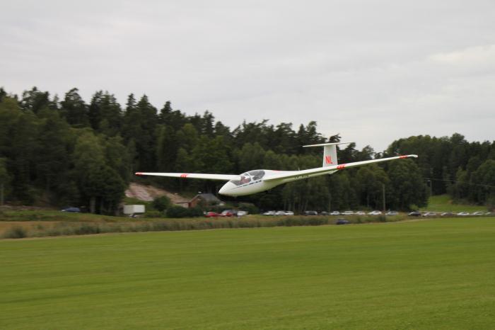 Imponerande segelflyguppvisning. Foto: Anders Melin.