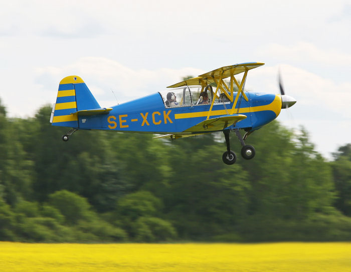 Per Englund flög sin BA-11 som normalt är baserad i Linköping. Förra året utsågs det unika flygplanet till vinnare av 2015 års Barkarbypris av Svensk Flyghistorisk Förening. I skrivande stund är flygplanet till salu. Foto: Gunnar Åkerberg